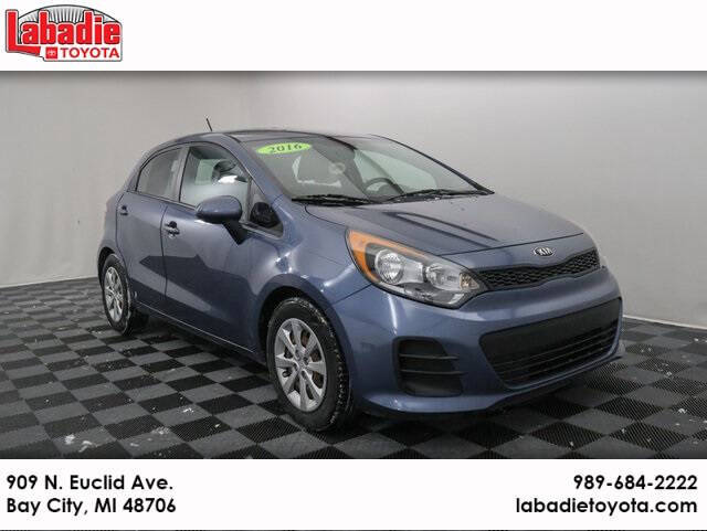 2016 Kia Rio 5-Door LX