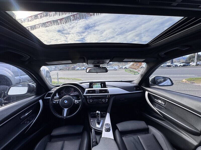 2016 BMW 3 Series 320i xDrive