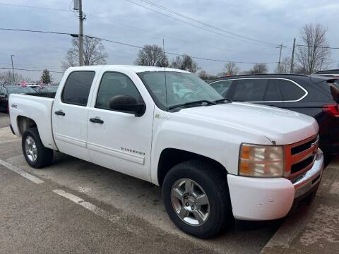 2011 Chevrolet Silverado 1500 Hybrid for sale at ROADSTAR MOTORS in Liberty Township OH