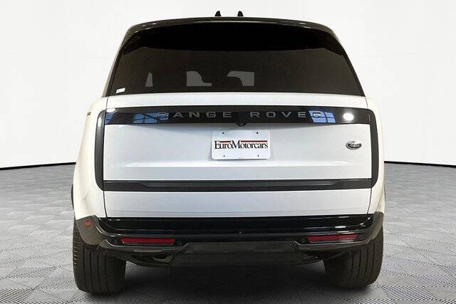 2023 Land Rover Range Rover P530 SE