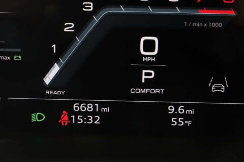 2024 Audi SQ8 4.0T quattro Premium Plus