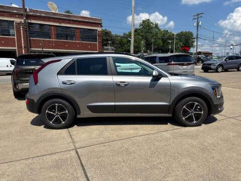 2024 Kia Niro EX
