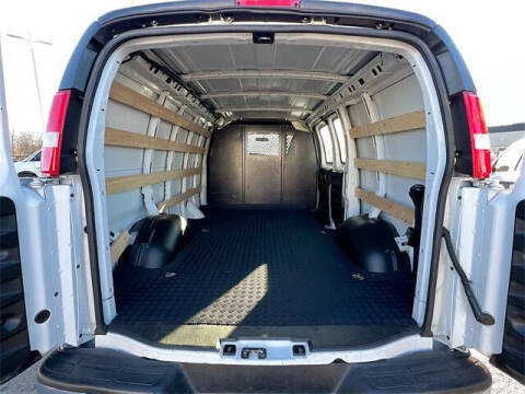 2024 GMC Savana 2500