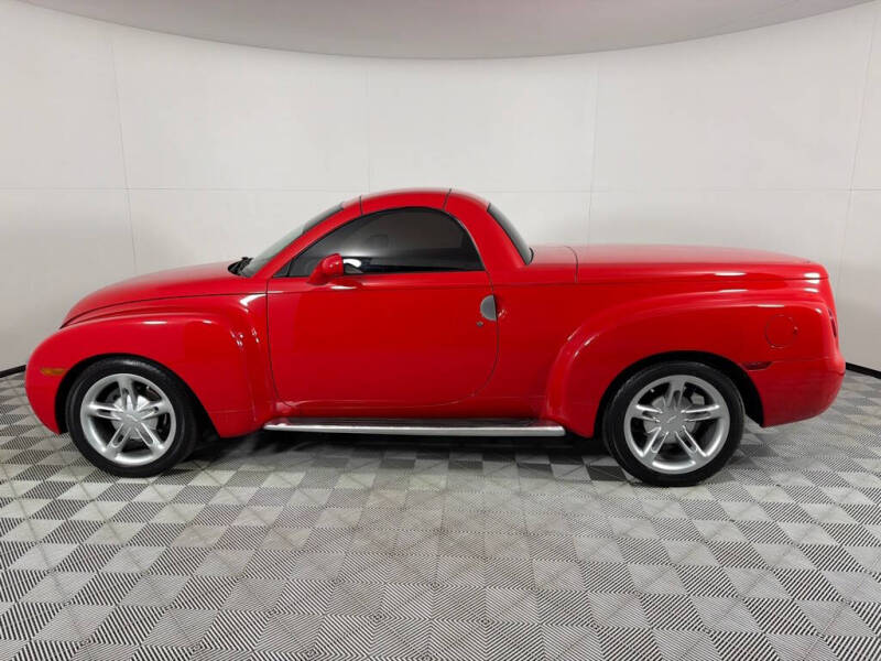 2004 Chevrolet SSR LS