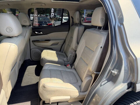 2019 GMC Acadia Denali