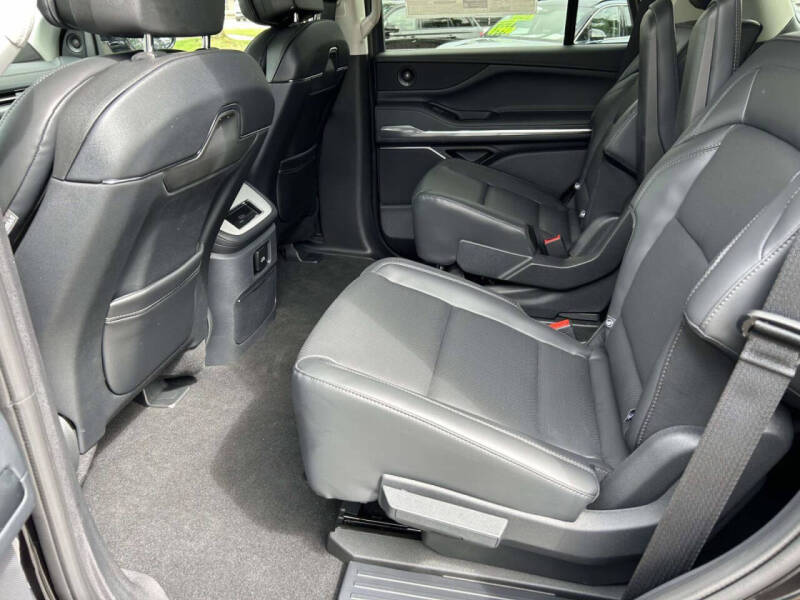 2026 Lincoln Navigator Premiere