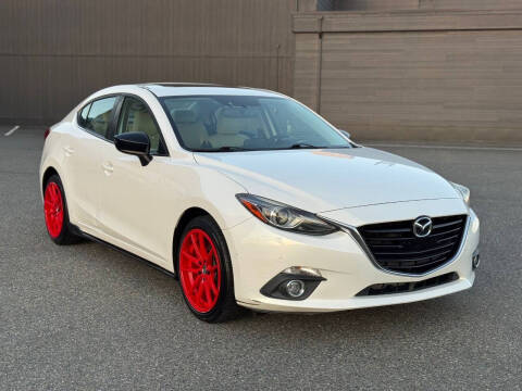 2015 Mazda MAZDA3 s Grand Touring