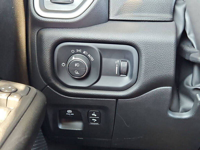 2025 RAM 1500