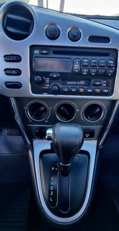 2004 Toyota Matrix XR