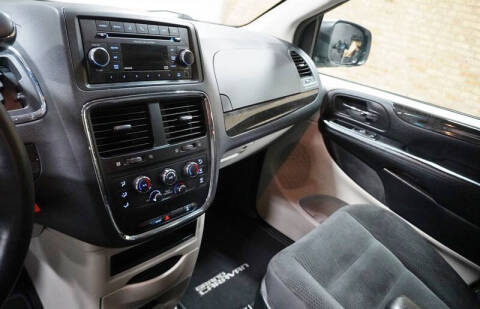 2017 Dodge Grand Caravan SE