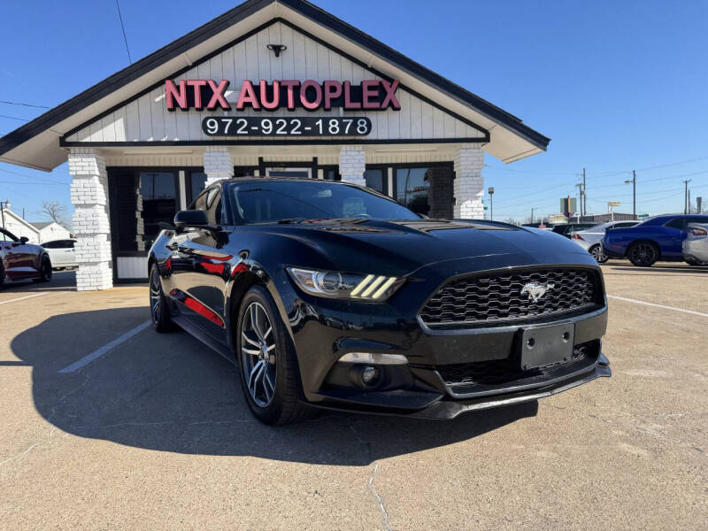 2016 Ford Mustang EcoBoost Premium's photo