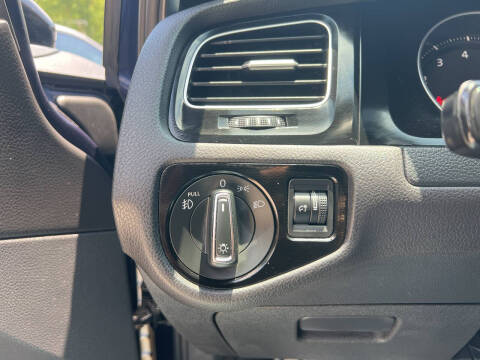 2016 Volkswagen Golf GTI S