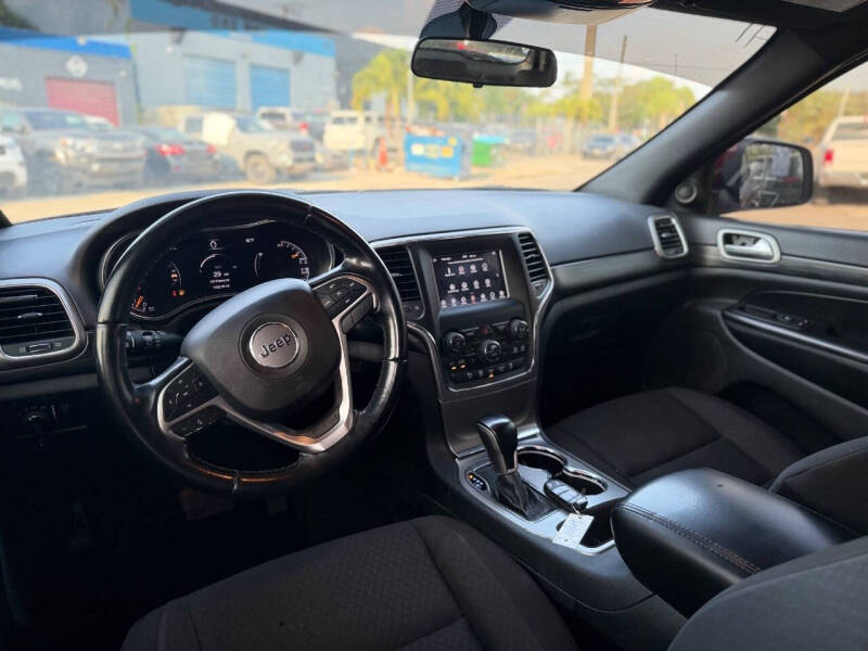 2021 Jeep Grand Cherokee Laredo E