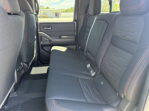 2024 Nissan Frontier