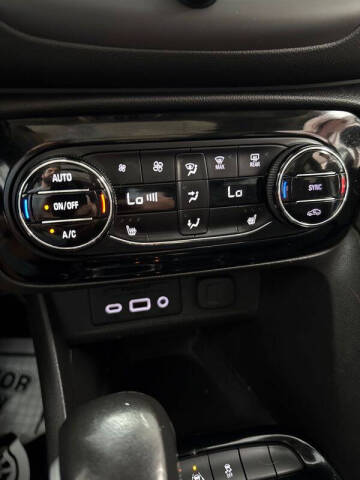 2020 Buick Encore GX Essence