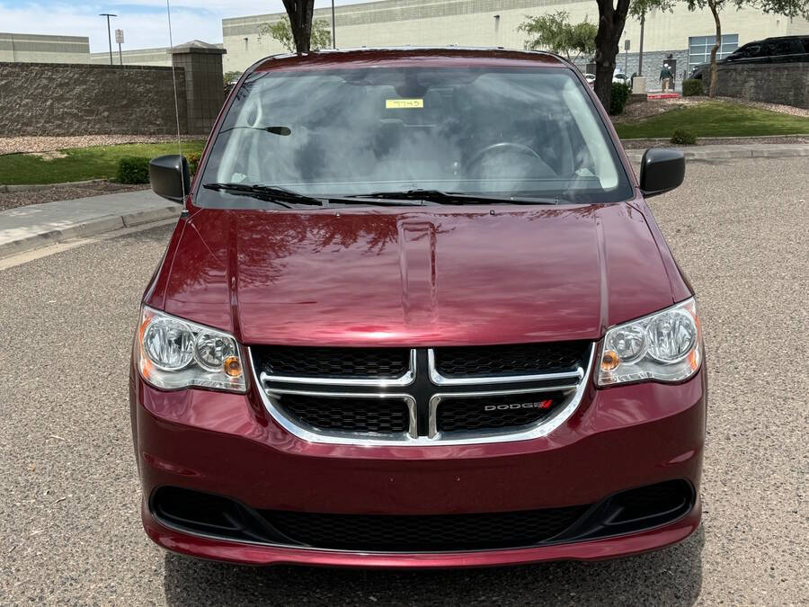 Red 2018 Dodge Grand Caravan SE SE 4dr Mini-Van 16
