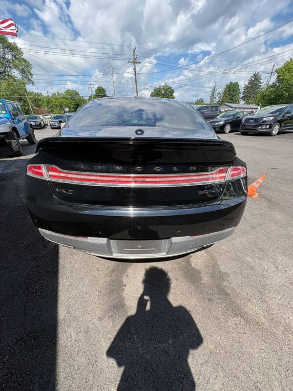 2017 Lincoln MKZ Select