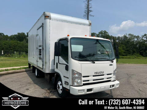 2015 Isuzu NPR HD DSL REG AT