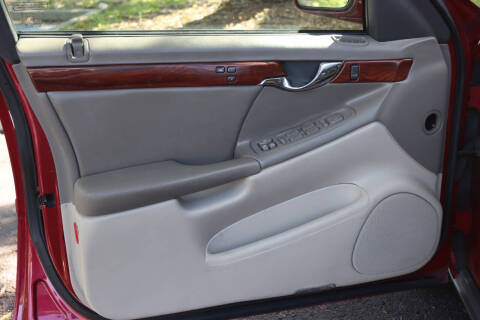 2004 Cadillac DeVille