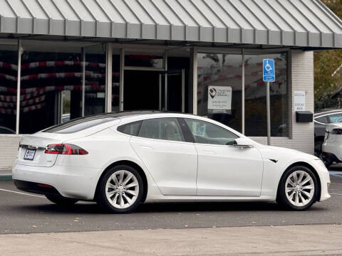 2017 Tesla Model S