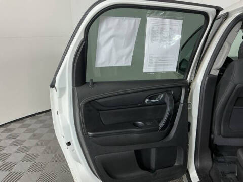 2015 GMC Acadia SLE-2