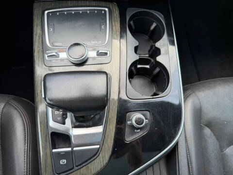 2017 Audi Q7 2.0T quattro Premium Plus