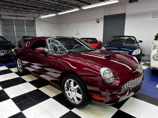 2004 Ford Thunderbird Deluxe