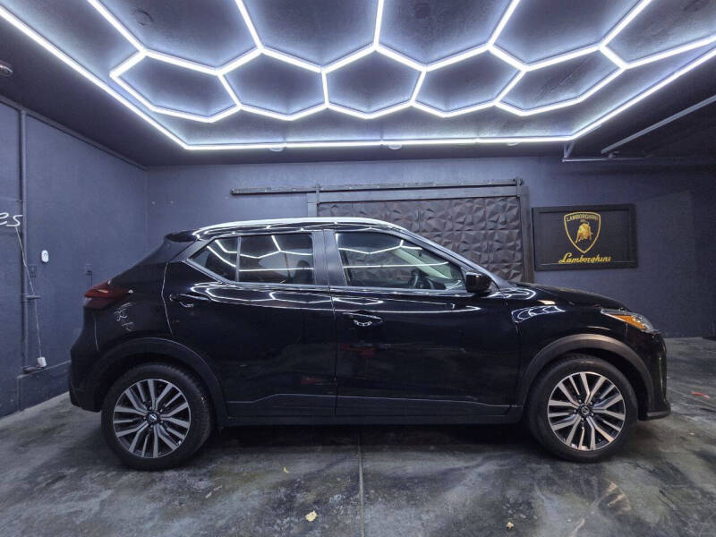 2021 Nissan Kicks SV