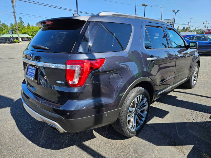 2017 Ford Explorer Platinum