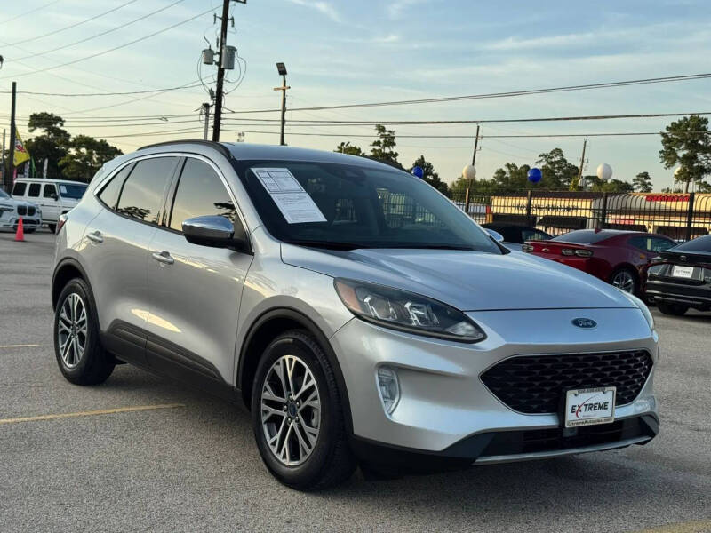 2020 Ford Escape SEL