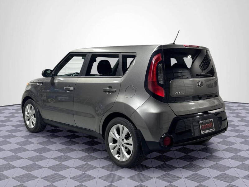 2016 Kia Soul +