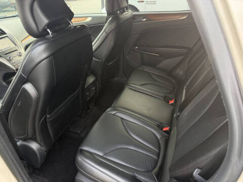 2017 Lincoln MKC Select