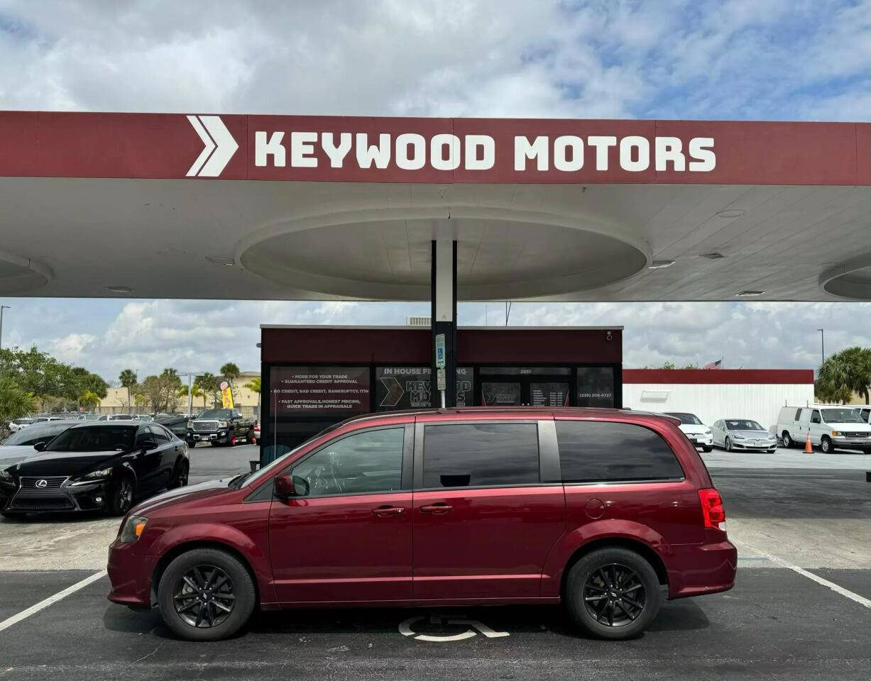 Car guru hot sale minivan