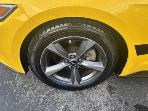 2015 Ford Mustang V6