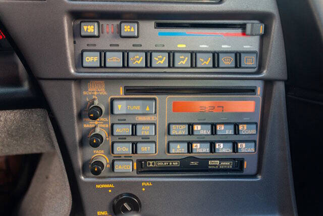 1990 Chevrolet Corvette 31