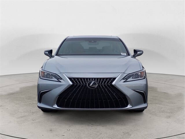 2025 Lexus ES 300h