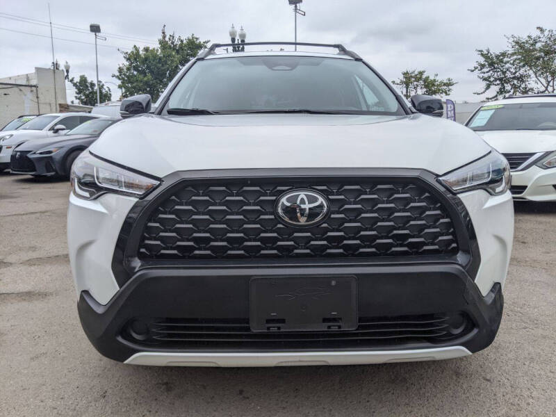 2025 Toyota Corolla Cross LE