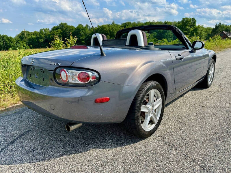 2006 Mazda MX-5 Miata Touring