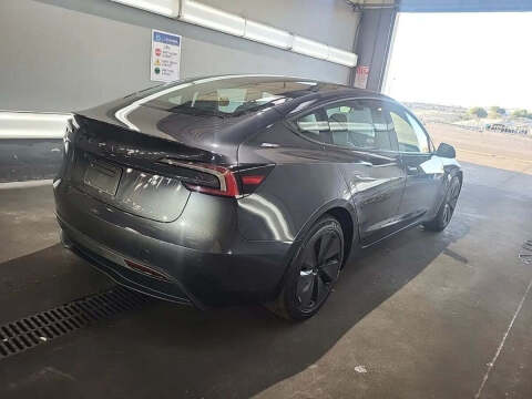 2025 Tesla Model 3 Long Range