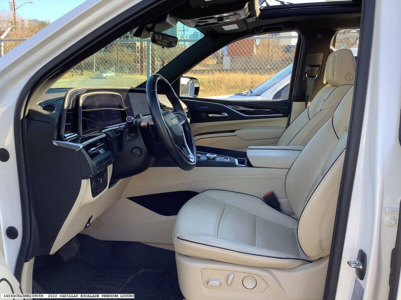 2022 Cadillac Escalade Premium Luxury