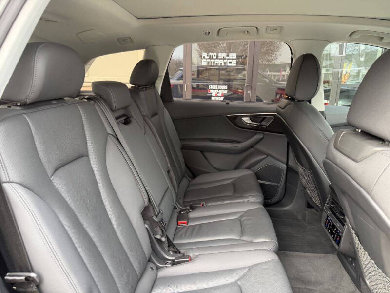 2022 Audi Q7 quattro Prestige 55 TFSI