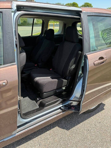 2012 Mazda MAZDA5 Touring
