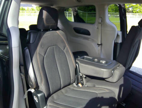 2017 Chrysler Pacifica LX