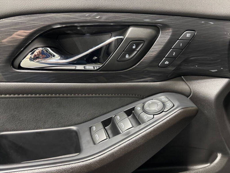 2023 Chevrolet Traverse High Country