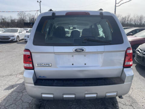 2009 Ford Escape XLS