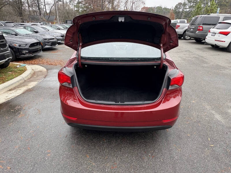 2016 Hyundai Elantra SE