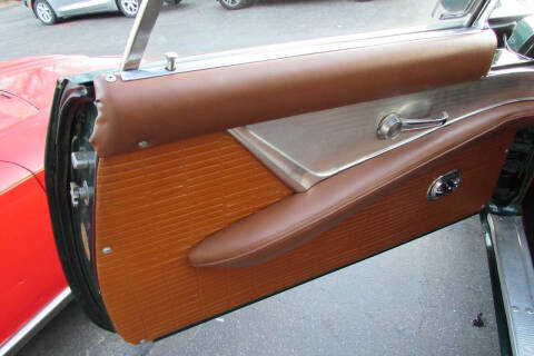 1957 Ford Thunderbird