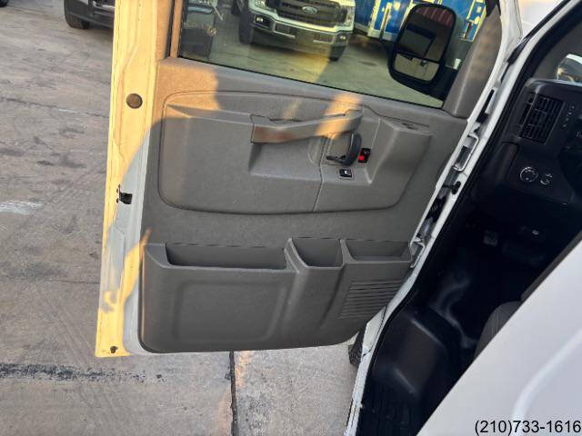 2016 Chevrolet Express 2500