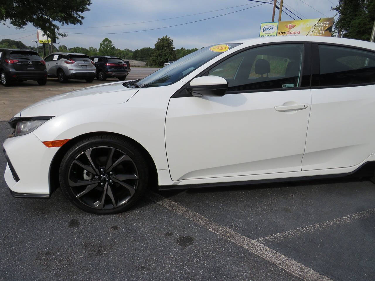 2019 Honda Civic for sale at Colbert's Auto Outlet in Hickory, NC