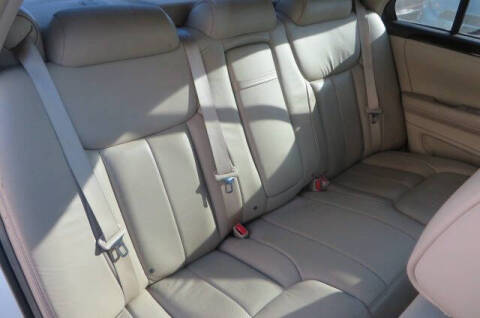 2010 Cadillac DTS Luxury Collection